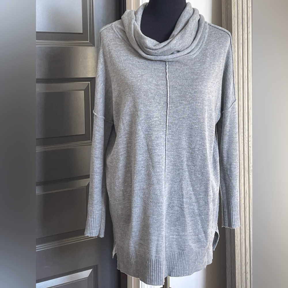 RD STYLE Long Lightweight Cowl-Neck Heather Grey Sweater. Perfect w/ leggings SP